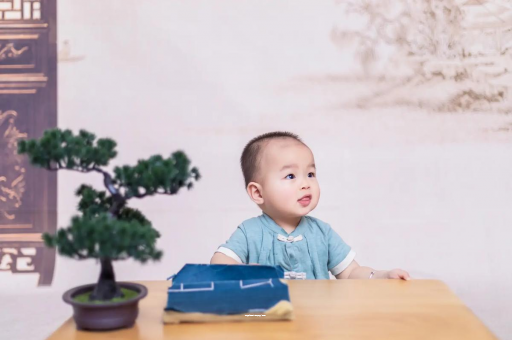 新泰怀孕为啥肚子会长毛 新泰怀孕为啥肚子会长毛